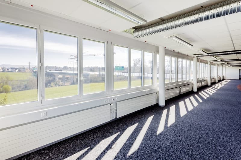 Moderne Büroflächen mit Kombinationsmöglichkeiten in Cham (8)