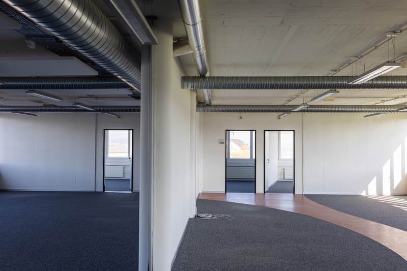 Moderne Büroflächen mit Kombinationsmöglichkeiten in Cham (12)