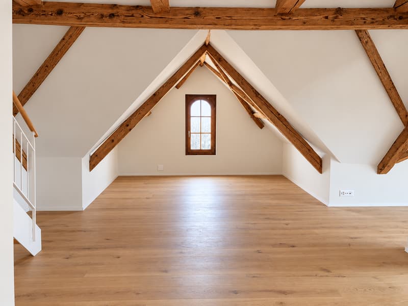Charmante 3-Zimmer-Maisonette-Wohnung in Sins (11)