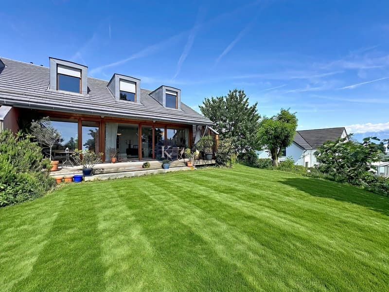 Charmante maison jumelée de 5.5 pièces avec jardin arboré et terrasse ensoleillée (13)