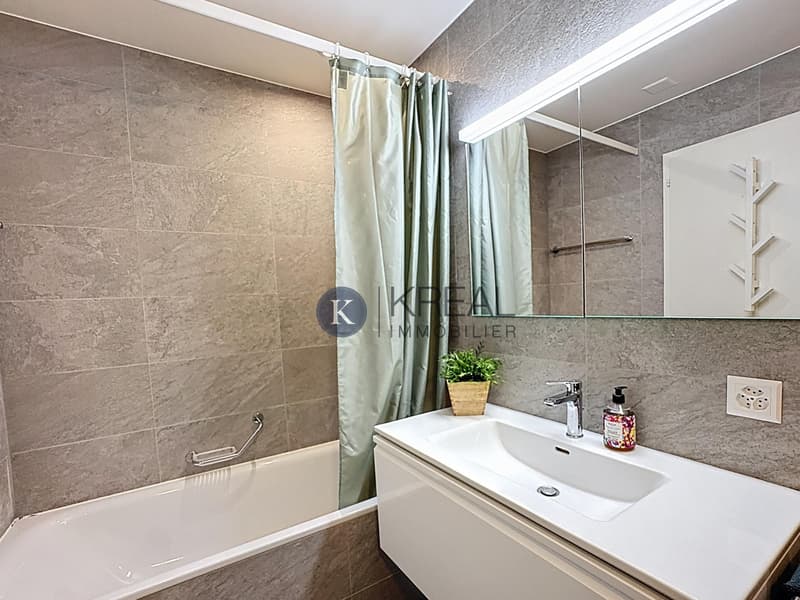 Ambiente di vita esclusivo: 4,5 locali moderni con balcone e vista eccezionale sul lago (6)