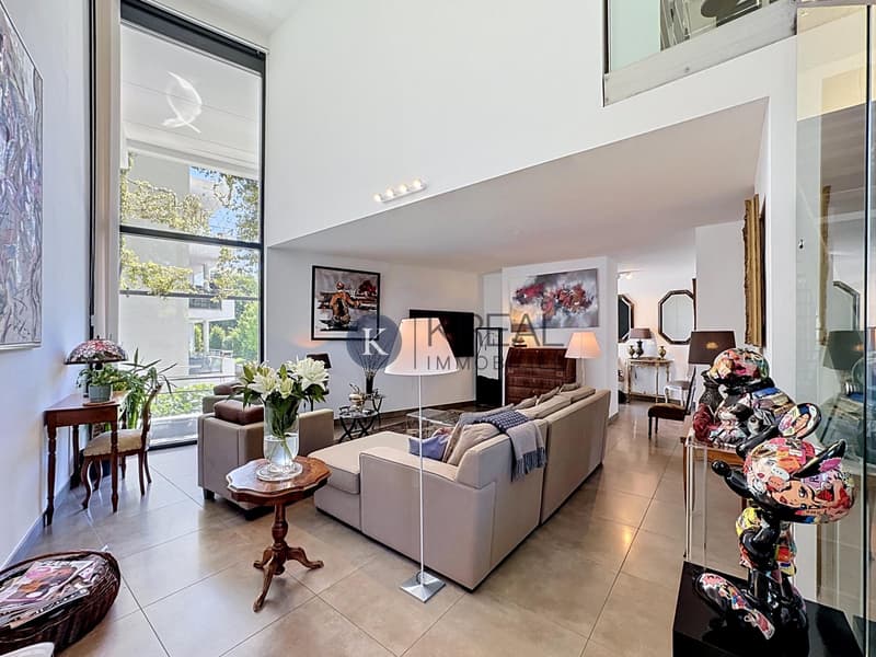 Elegantes Apartment im Triplex mit hochwertigen Ausstattungen (1)