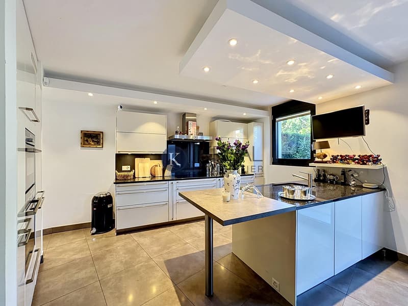 Elegantes Apartment im Triplex mit hochwertigen Ausstattungen (4)