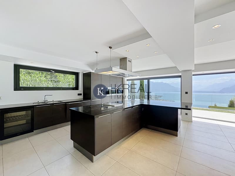 Exceptional property ? Panoramic view and high-end amenities (4)