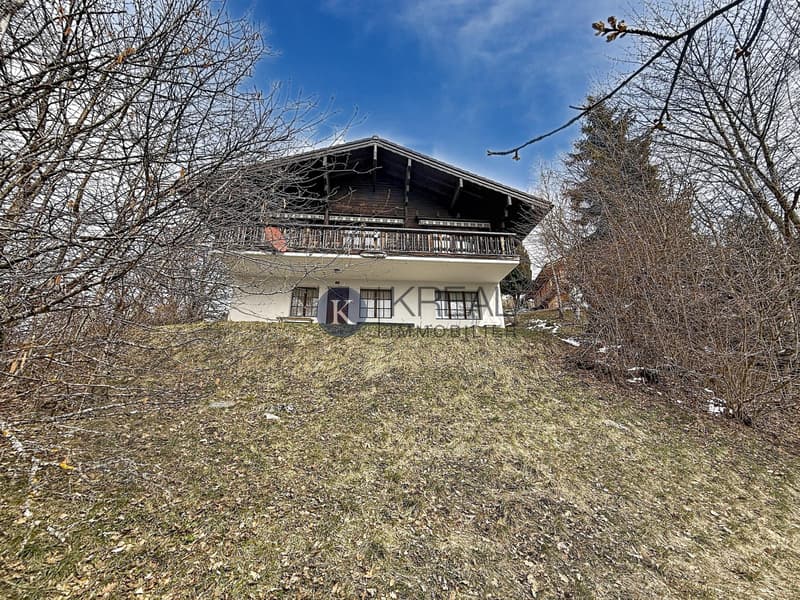 Chalet 5,5 pièces avec vue panoramique ? potentiel de rénovation (12)