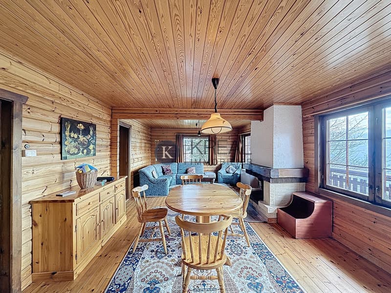 Chalet 5,5 pièces avec vue panoramique ? potentiel de rénovation (2)