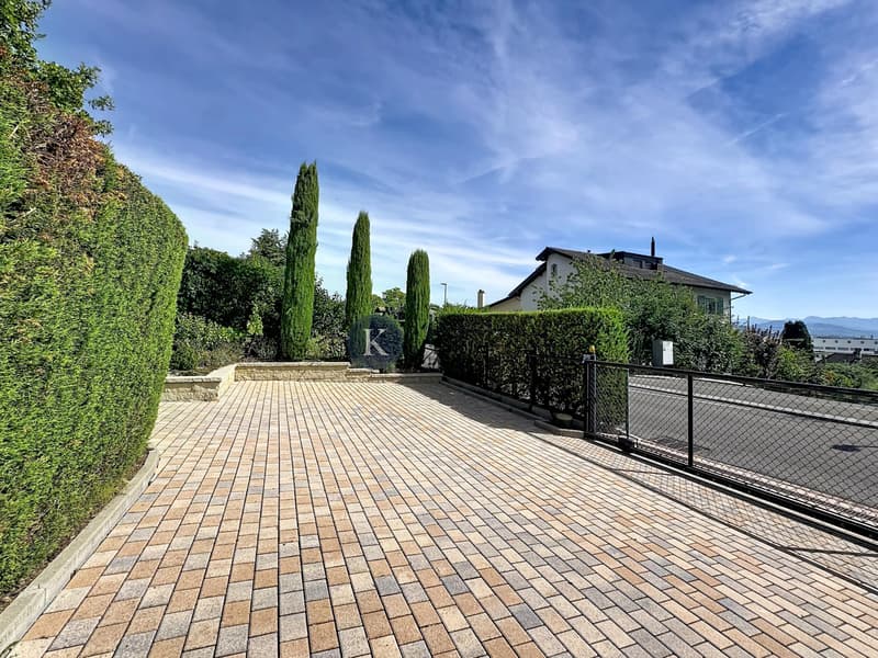 Villa moderne de 4.5 pièces, lumineuse et parfaitement entretenue (7)