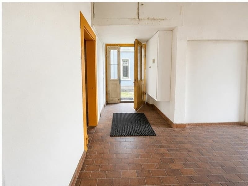 Espace commercial polyvalent avec espace de stockage (3)