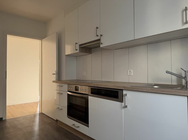 Helle & moderne 3.5 Zi.-Wohnung im Zentrum (6)