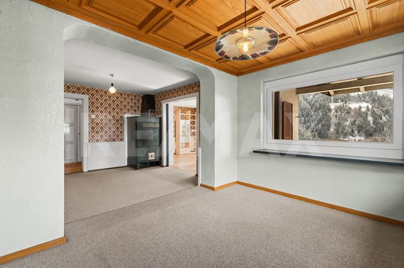 Two-family house with history & potential in Rabius (4)