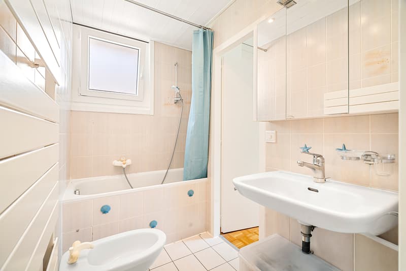 Salle de bain au 1er étage