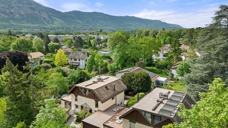 Maison jumelée familiale de charme avec jardin dans un cadre paisible (3)