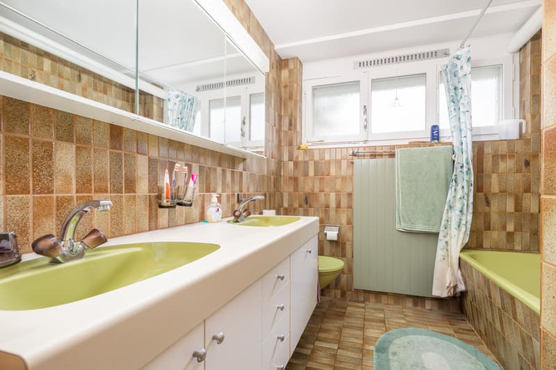 Badezimmer im Obergeschoss