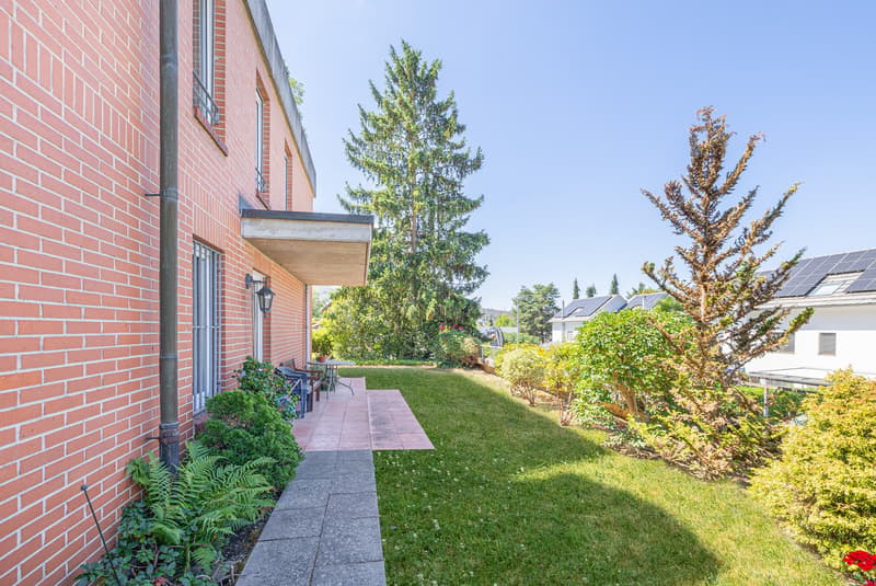 Stilvoll wohnen in einem Terrassenhaus mit eigenem Garten (2)