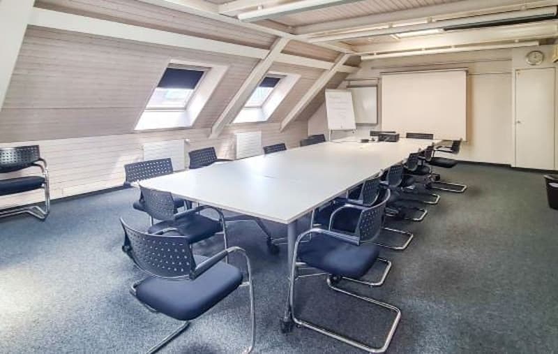 Moderne Büroräume an zentraler Lage in Rapperswil-Jona (7)
