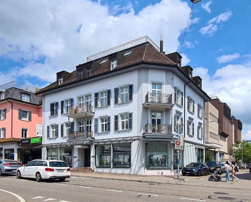 Moderne Büroräume an zentraler Lage in Rapperswil-Jona (1)