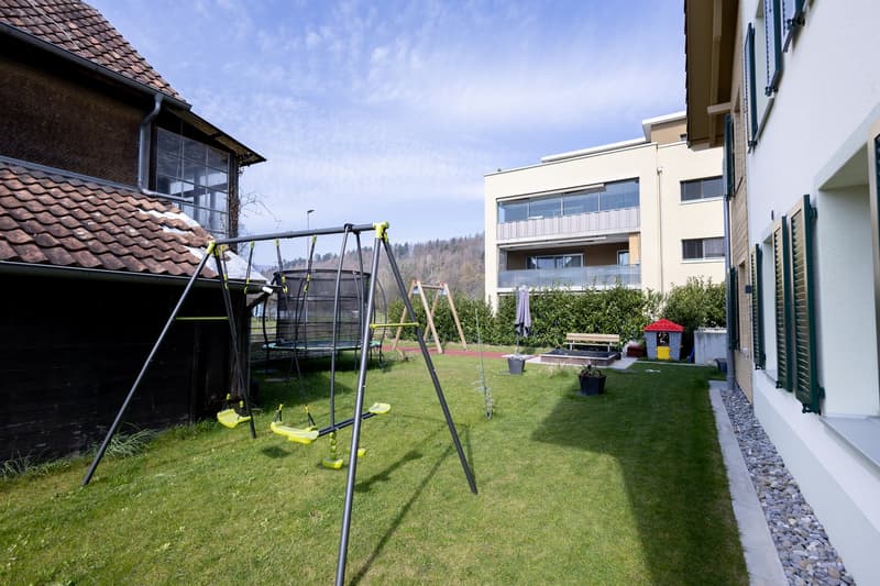 Newly valued 3.5 room apartment in a quiet location (11)