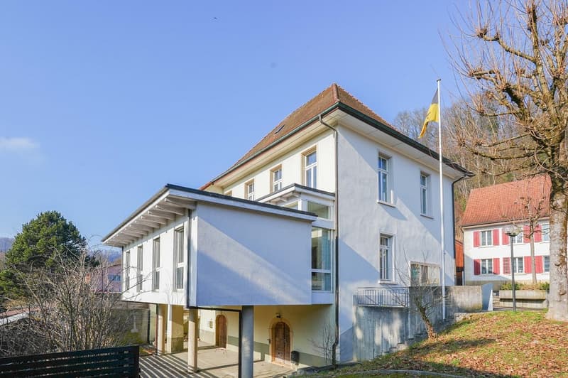 Repräsentative Büroräume an gut erreichbarer Lage (2)