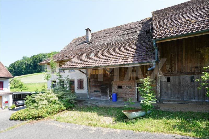 Building land with existing property - Approved new construction project available (2)