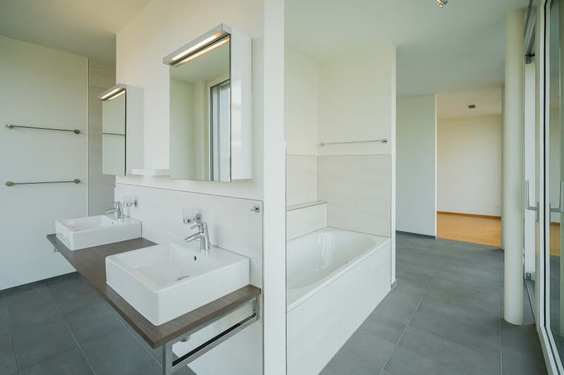 Godimento di vivere di classe eccezionale! Appartamento attico elegante di 4,5 locali in posizione centrale (7)