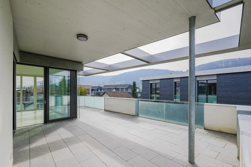 Godimento di vivere di classe eccezionale! Appartamento attico elegante di 4,5 locali in posizione centrale (9)