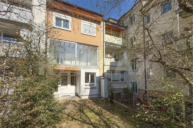 Sehr viel Platz, tolle Lage, bewohnbar und rasch verfügbar (2)