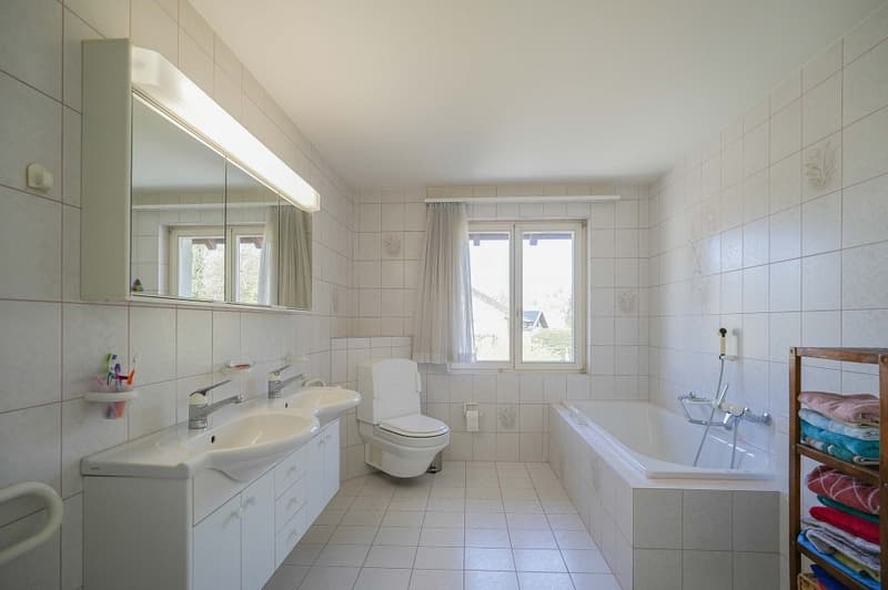 Right in the center - and yet so quiet: 5.5 room corner single-family house (8)