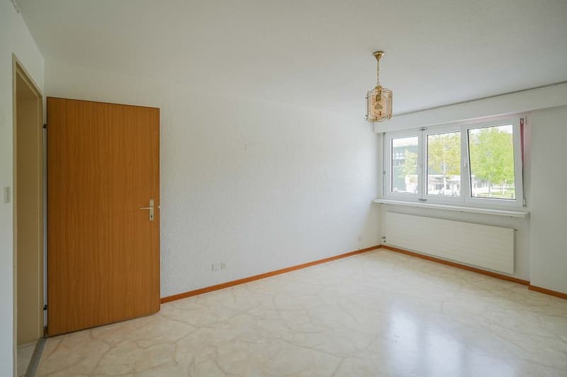 Hell, friendly and ideally central: 3.5 room apartment near shopping and recreation (9)