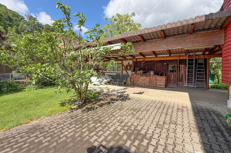 Maison unifamiliale avec annexe et grand jardin (13)