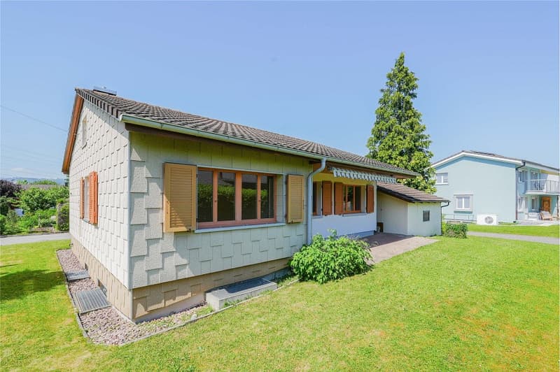 Bungalow-Haus mit Gartenidylle! Freistehendes 5 Zimmer-Einfamilienhaus (8)