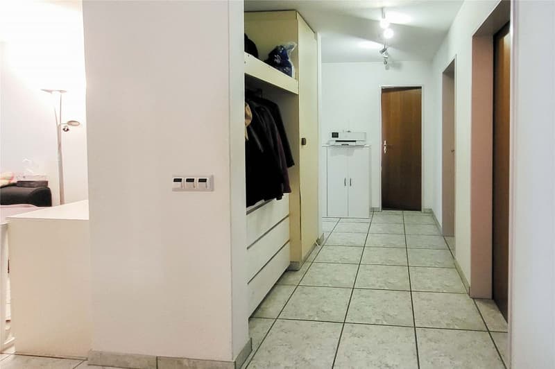 Vivere con prezzi accessibili con ampi locali annessi (7)