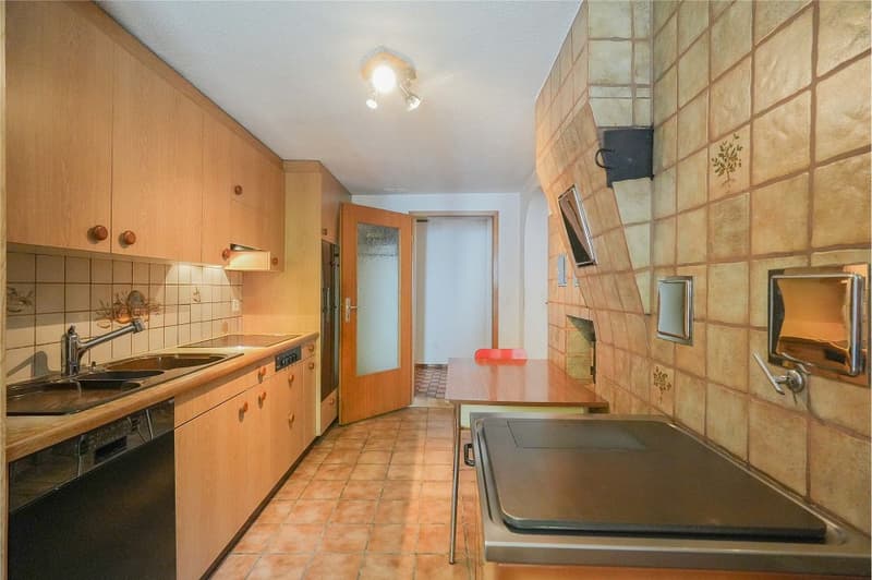 No more space problems! Cozy residential house with huge utility area (4)