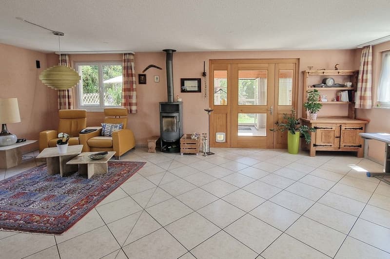 Detached 6.5 room single-family house with sunny views for a family (11)