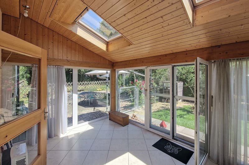 Detached 6.5 room single-family house with sunny views for a family (3)