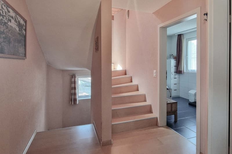Detached 6.5 room single-family house with sunny views for a family (4)