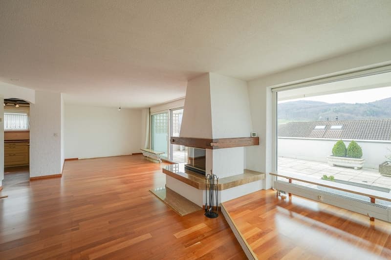 Grosszügige 5.5 Zimmer-Attikawohnung an sonniger, zentraler Lage (13)