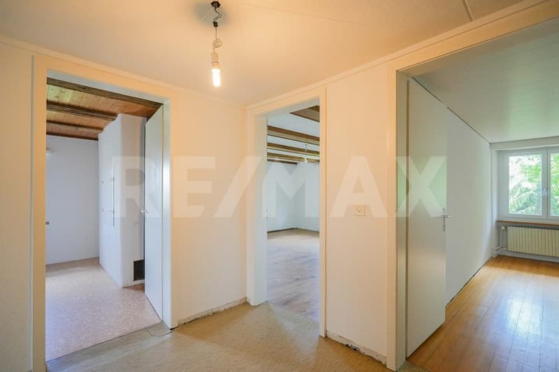 Grosszügiges 7 Zimmer-Haus mit herrlicher Aus- und Weitsicht (11)