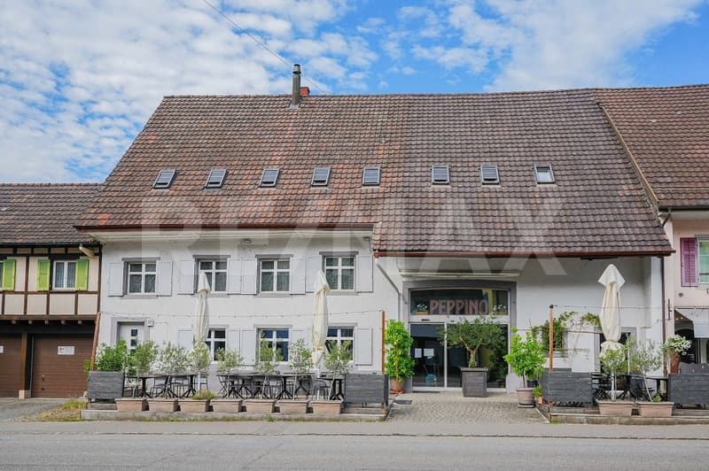 Ideal zentral: Voll vermietetes Wohn- und Geschäftshaus mit Nutzungsreserve (1)
