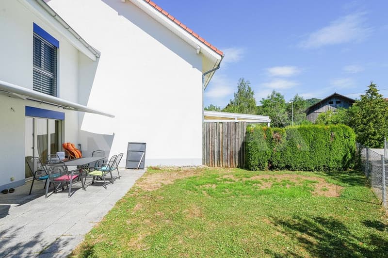 Grosszügiges 5.5 Zimmer-Doppel-Einfamilienhaus (5)