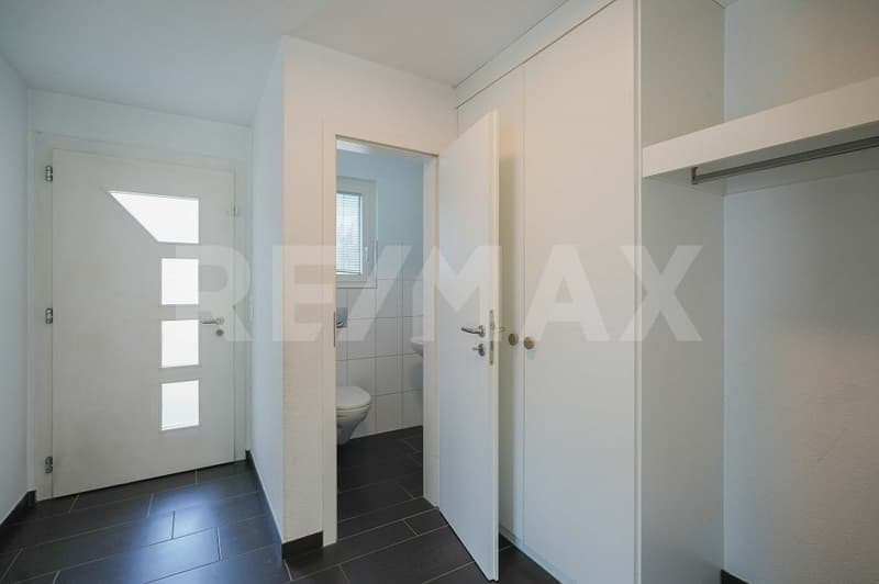 Grosszügiges 5.5 Zimmer-Doppel-Einfamilienhaus (8)