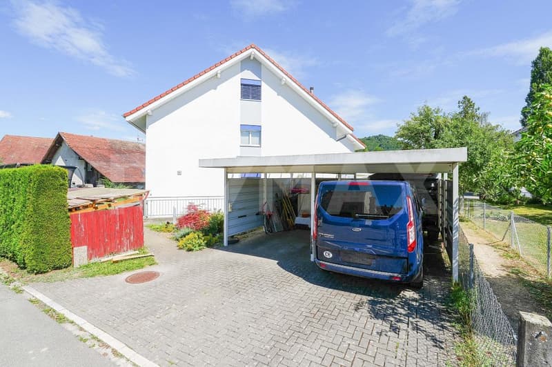 Grosszügiges 5.5 Zimmer-Doppel-Einfamilienhaus (10)