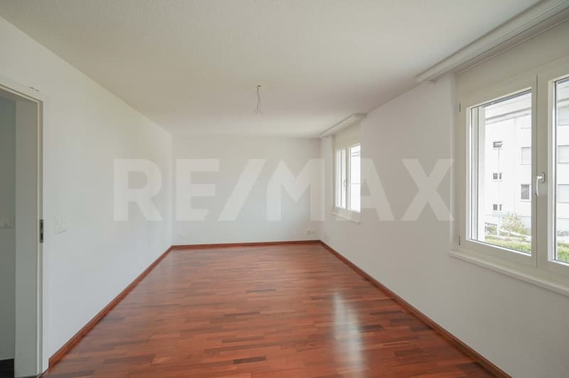 Grosszügiges 5.5 Zimmer-Doppel-Einfamilienhaus (12)