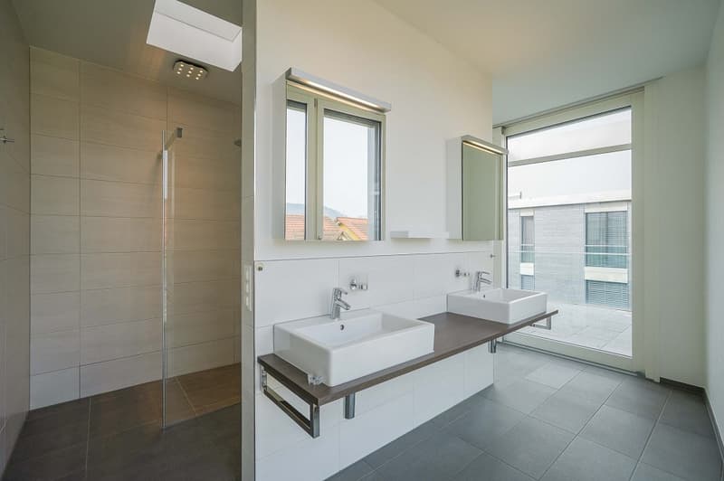 Wohngenuss der Extraklasse! Exklusive 4.5 Zimmer-Attikawohnung mit direktem Lift in Wohnung (9)