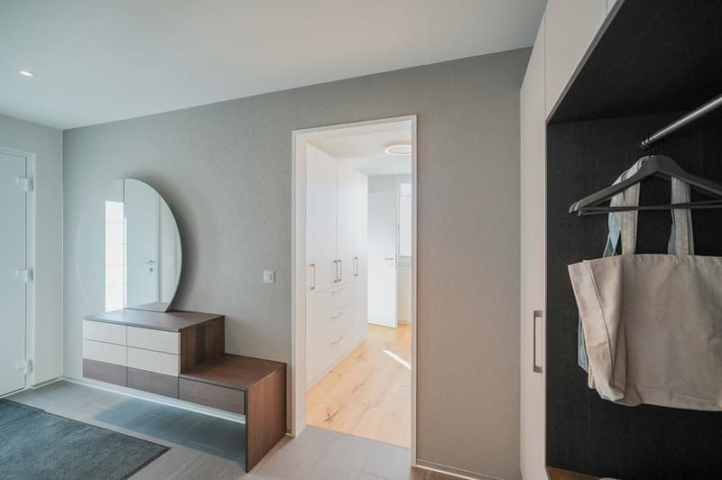 Schöner Wohnen! Klimatisierte 5.5 Zimmer-Terrassenwohnung (9)