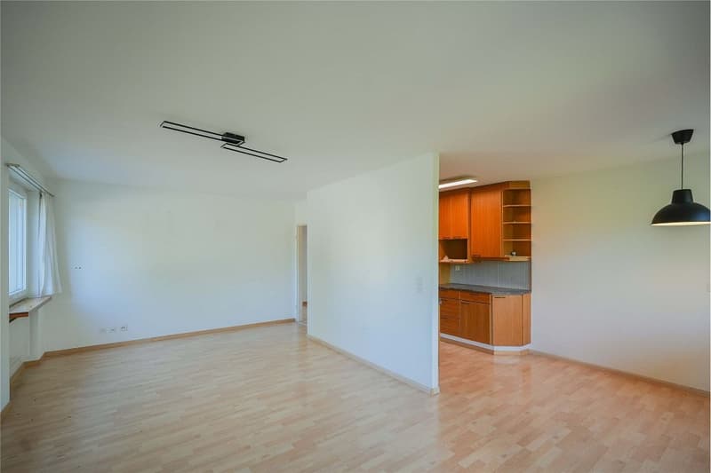 DIE Gelegenheit! 4.5 Zimmer-Gartenwohnung mit Nebenräumen (12)