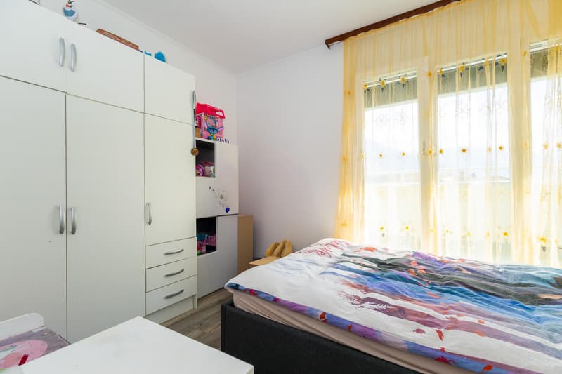 Attic apartment with 4.5 rooms in Sierre city (9)