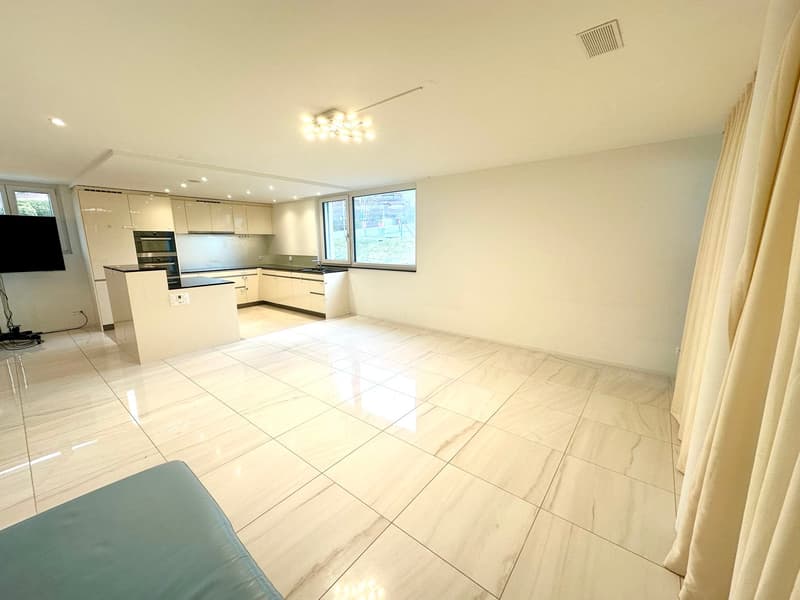 Appartamento moderno 4.5 locali a Wettswil am Albis (1)