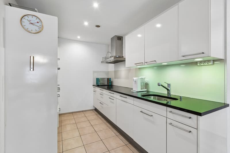 MODERNE 3,5-ZIMMER-WOHNUNG IN BÜLACH- KOMFORTABEL UND STILVOLL WOHNEN (5)