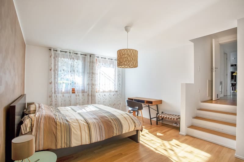 Großes 3.5-Zimmer-Wohnung im Zentrum von Stabio (3)