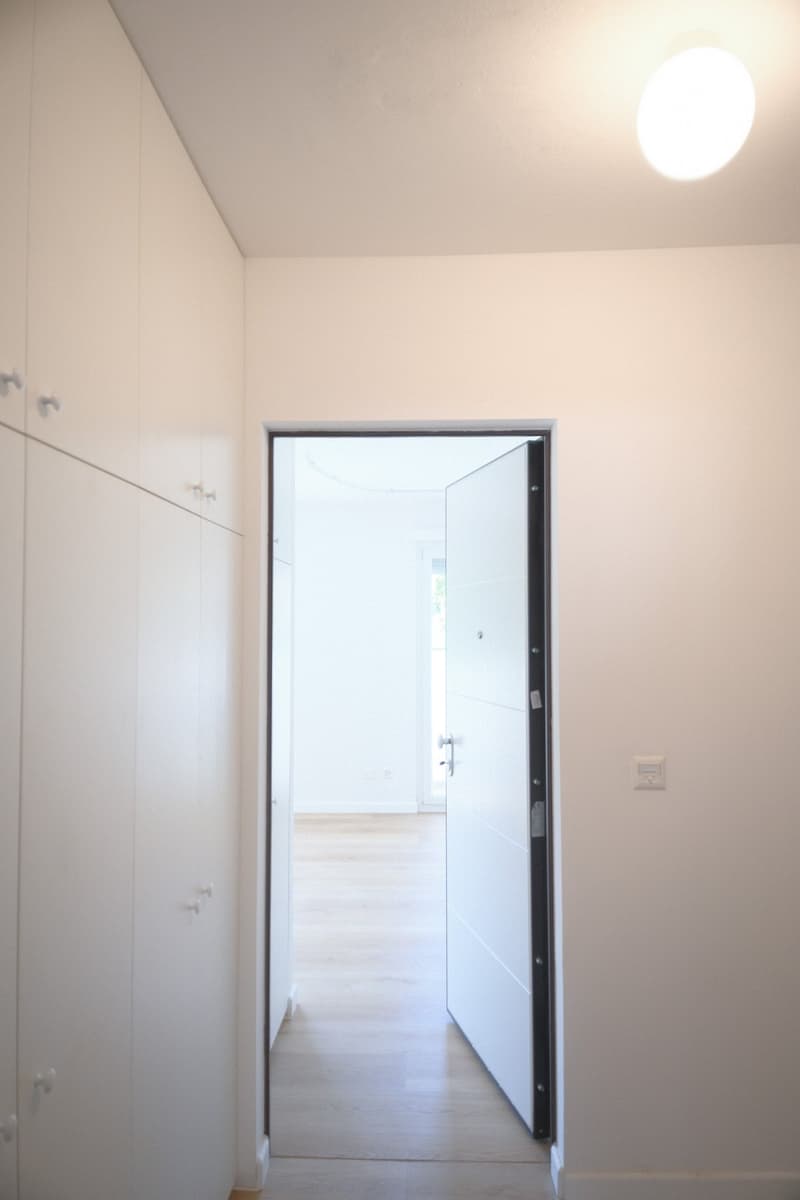 Cozy 1.5-room apartment in Paradiso, Lugano (2)